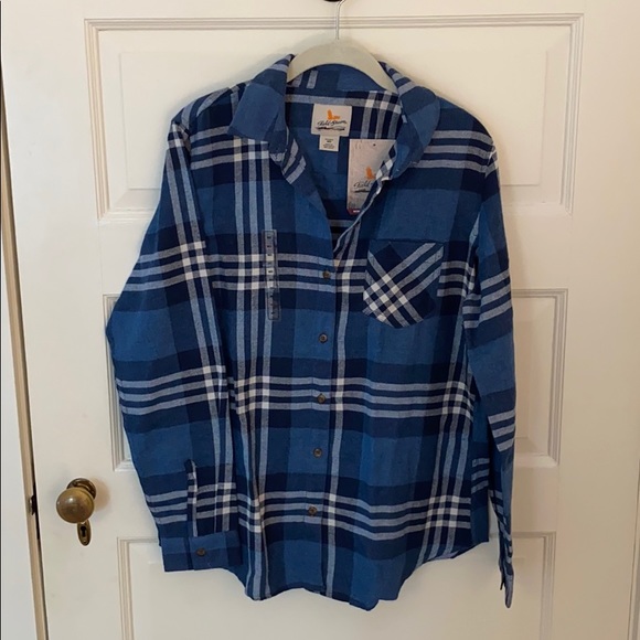 Women’s Field and Stream Flannel - Picture 1 of 3